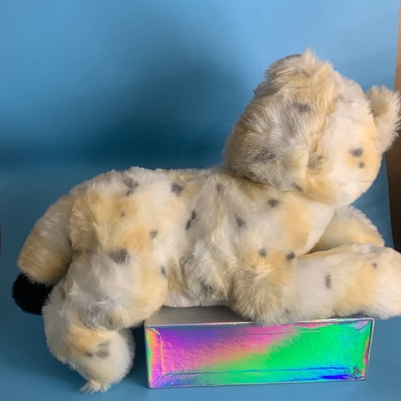 18" 1988 Chrisha Playful Plush cat kitty stuffed snimsl yellow spotted - Picture 10 of 10